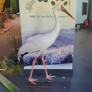 仿真白鹤